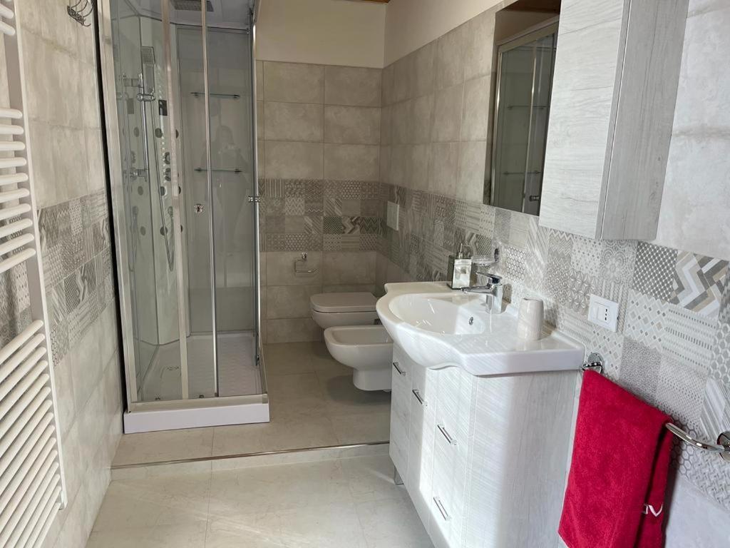 Perla Top Floor Apartment Sirmione Exterior foto