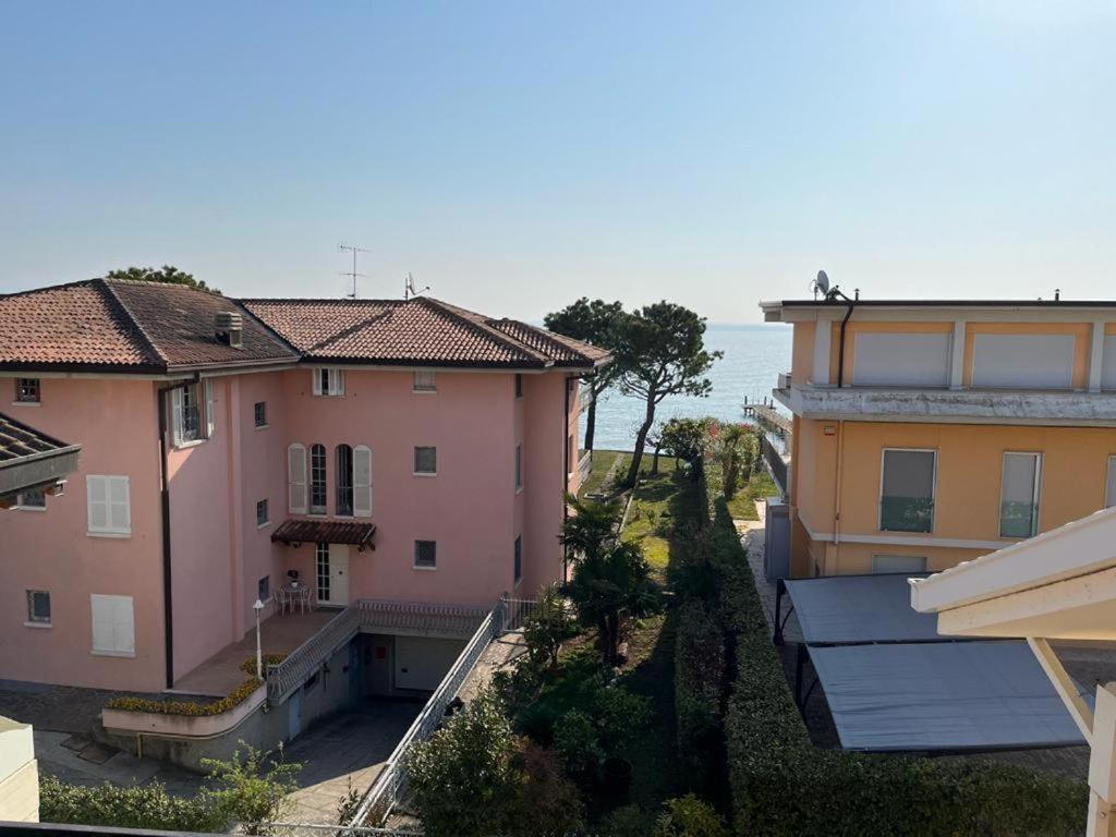 Perla Top Floor Apartment Sirmione Exterior foto