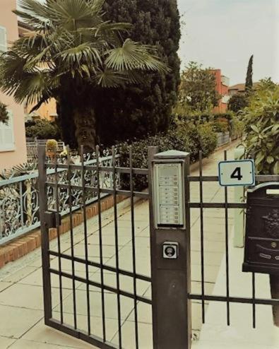 Perla Top Floor Apartment Sirmione Exterior foto